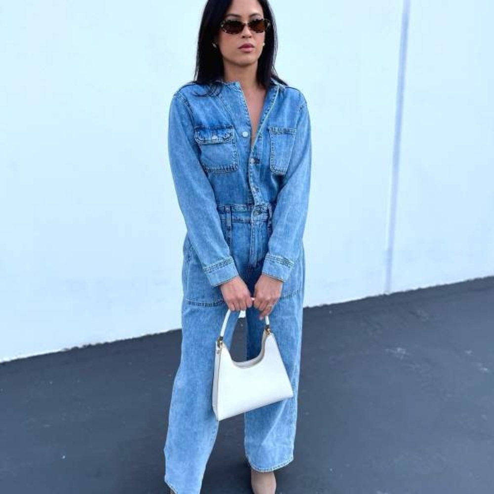 Universal Thread Blue Denim Jumpsuit Relaxed Fit